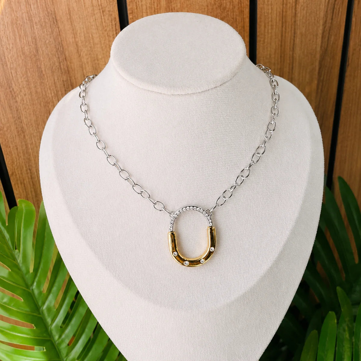 Aeris Necklace
