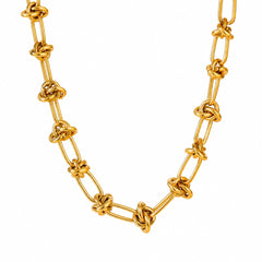 Elara Necklace